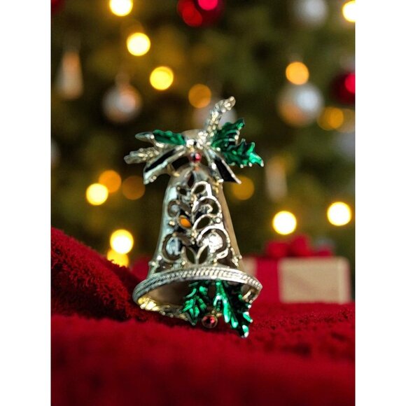 Vintage 1960’s Gerry Christmas Bell Brooch – Gold Tone with Holly & Enamel Accen - Picture 2 of 5